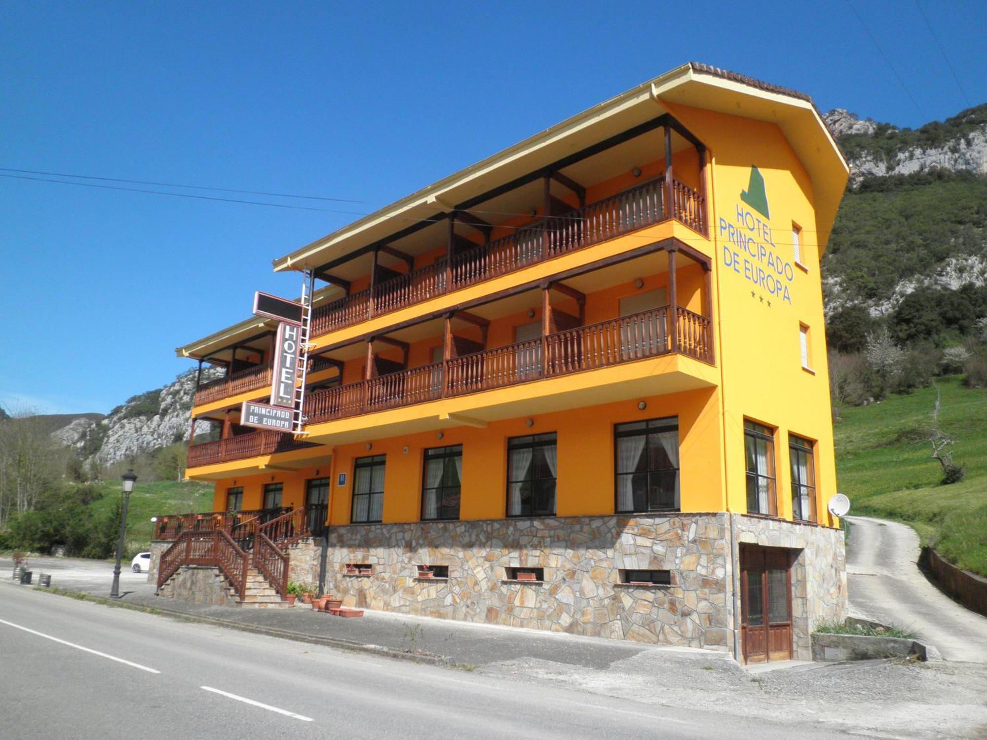 Hotel Principado De Europa Arenas De Cabrales Εξωτερικό φωτογραφία