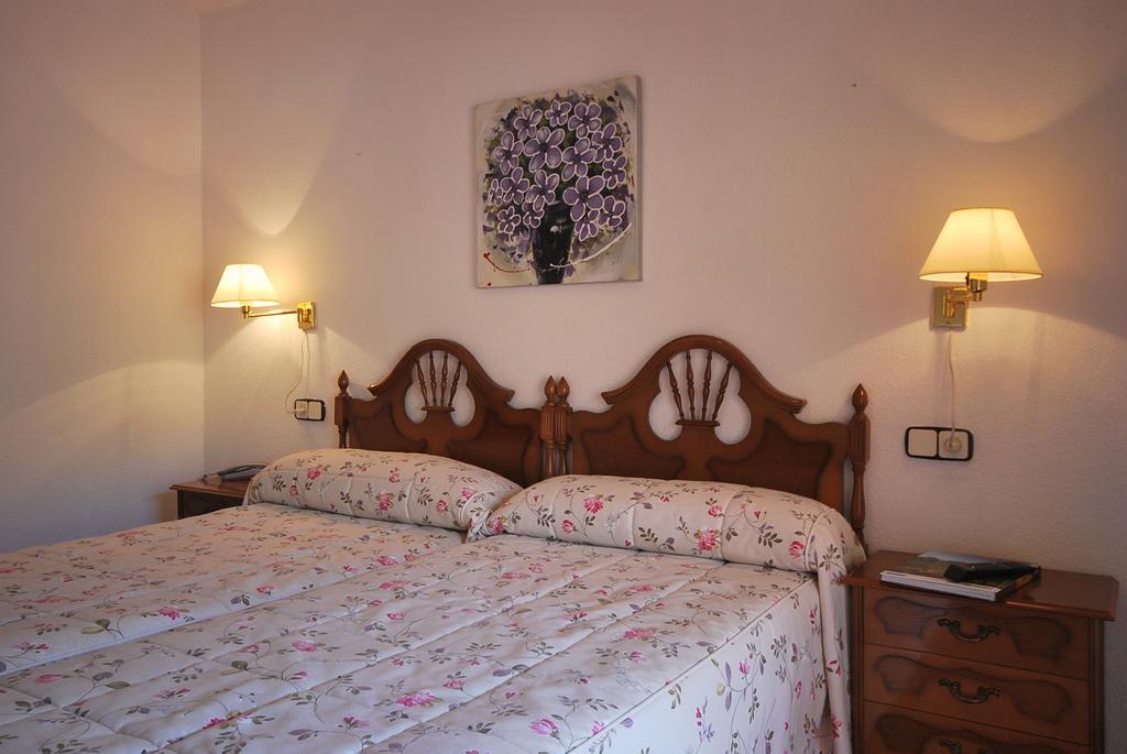 Hotel Principado De Europa Arenas De Cabrales Δωμάτιο φωτογραφία