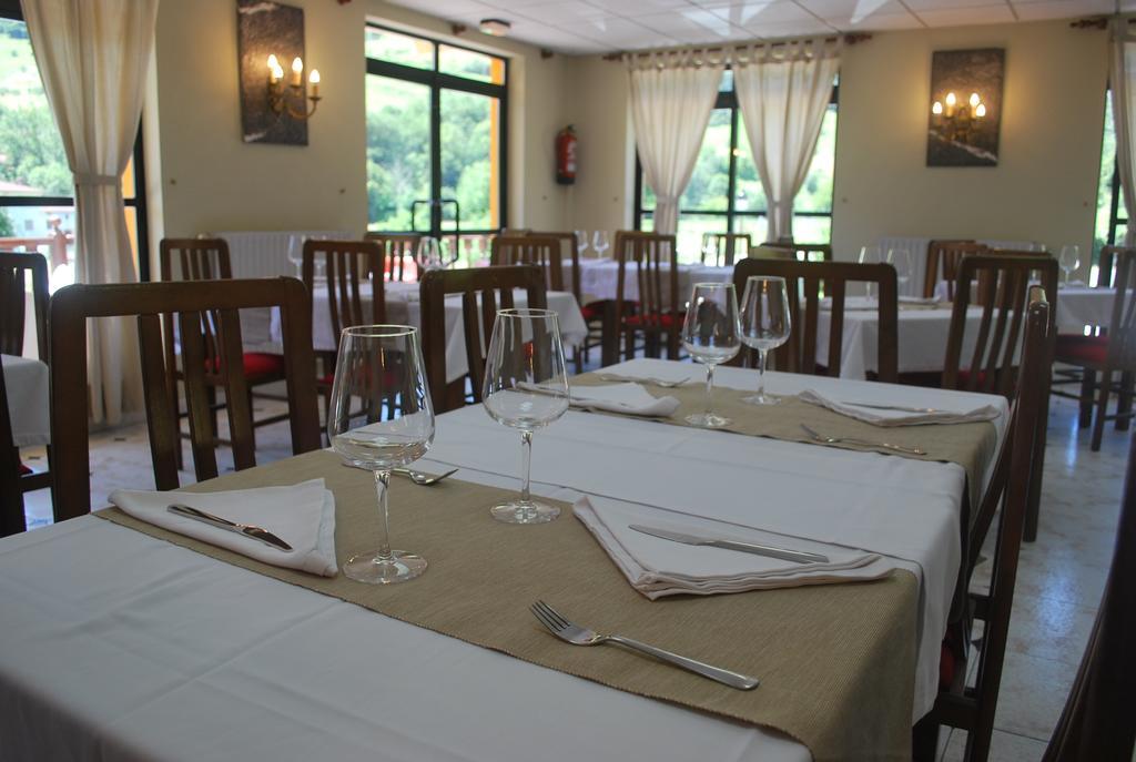 Hotel Principado De Europa Arenas De Cabrales Εξωτερικό φωτογραφία