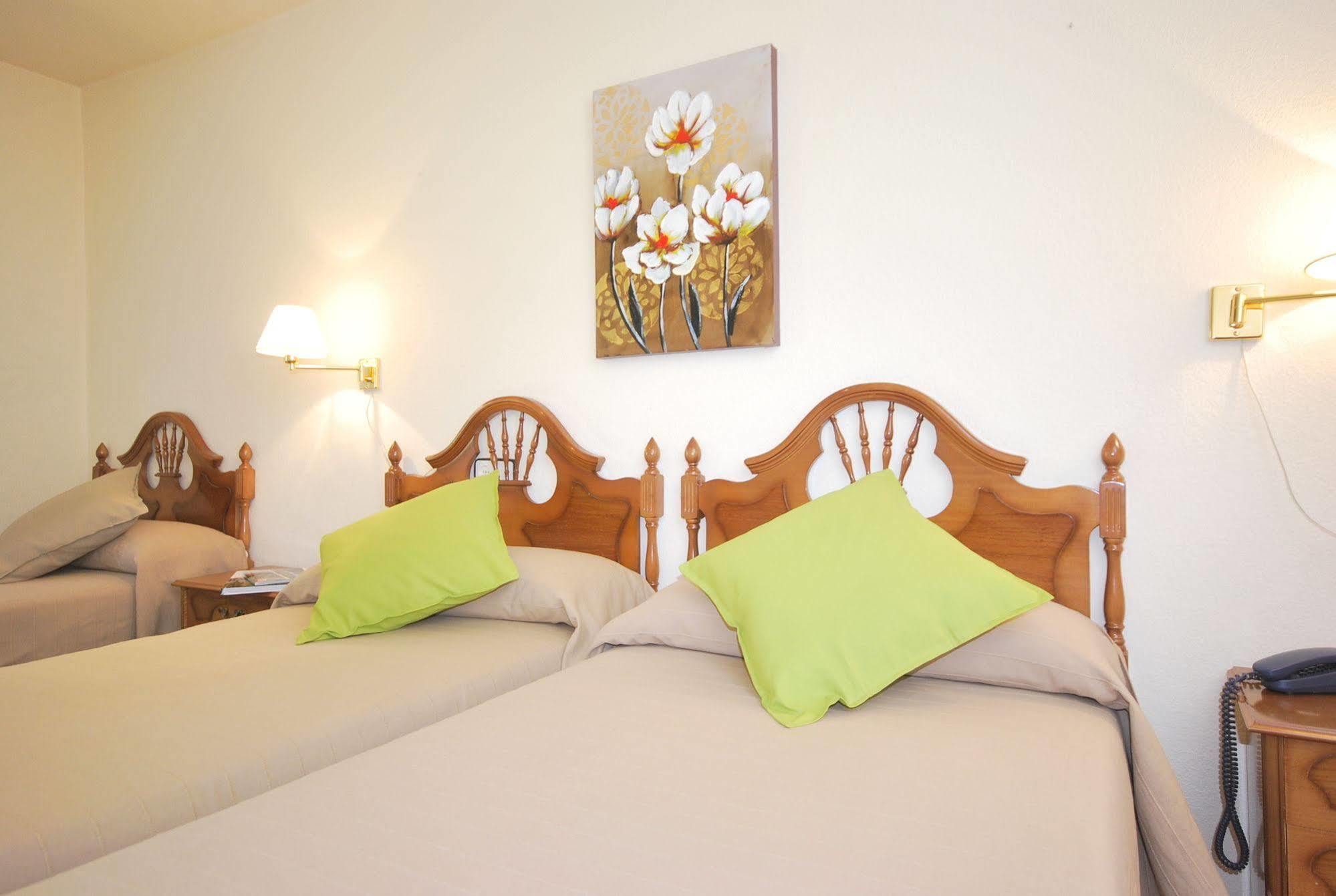 Hotel Principado De Europa Arenas De Cabrales Εξωτερικό φωτογραφία
